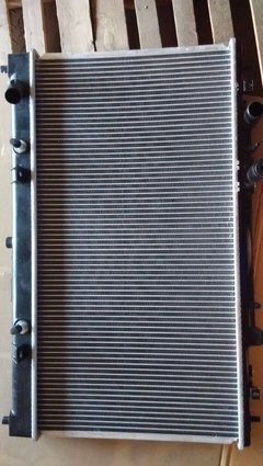 马自达新款自动汽车水箱散热器 高效散热技术与高清大图展示